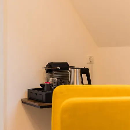 Hus Mattgoot - Private Einzelzimmer Im Dg Und 1 Og ホームステイ Böhl