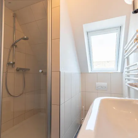 منزل للإقامة Hus Mattgoot - Private Einzelzimmer Im Dg Und 1 Og *